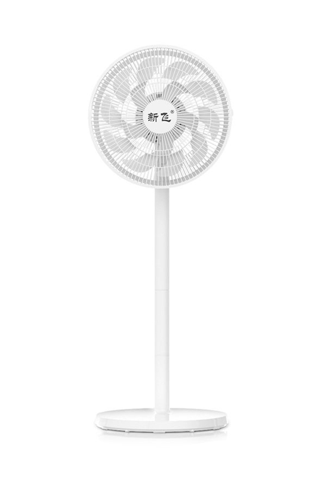 精致涼爽，小巧不占地 小型電風(fēng)扇的魅力所在